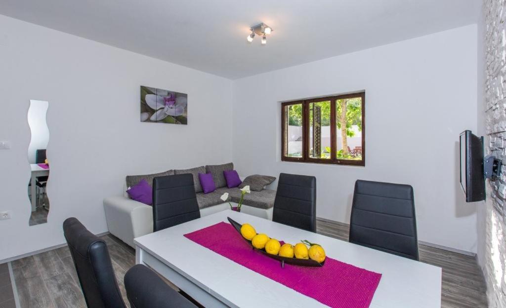 Apartments Villa Roza Мокошица Экстерьер фото